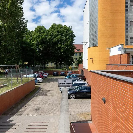 Wisniowy Sad By Renters كولوبرزيغ